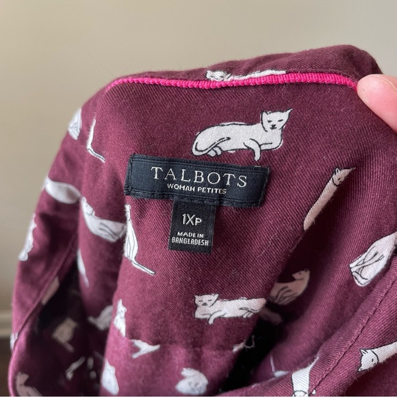 Talbots petite burgundy cat lady blouse size 1XP - Picture 4 of 6